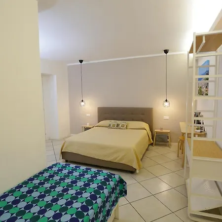 Domus Zapata Guest house