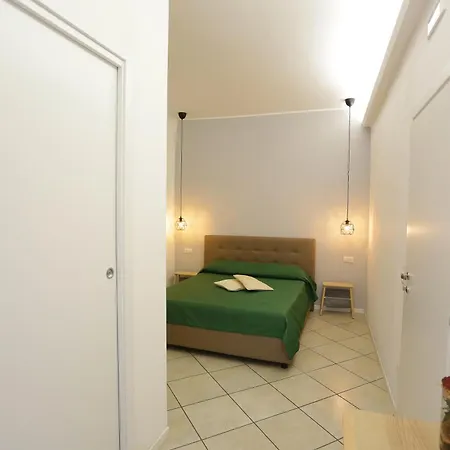 Guest house Domus Zapata *