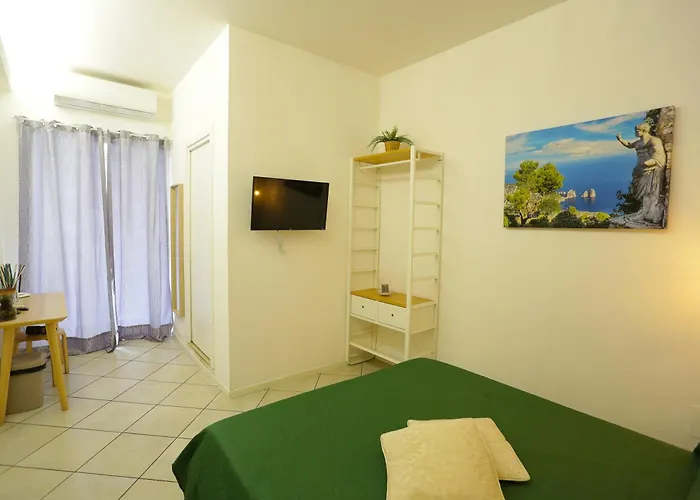 Domus Zapata Apartman Nápoly